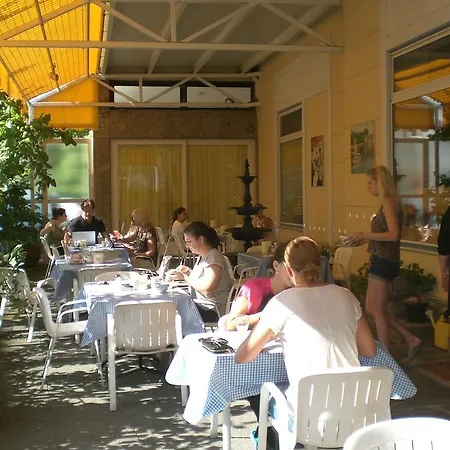 Bed & Breakfast Seerose 3*
