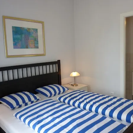 Seerose Bed & Breakfast 3*
